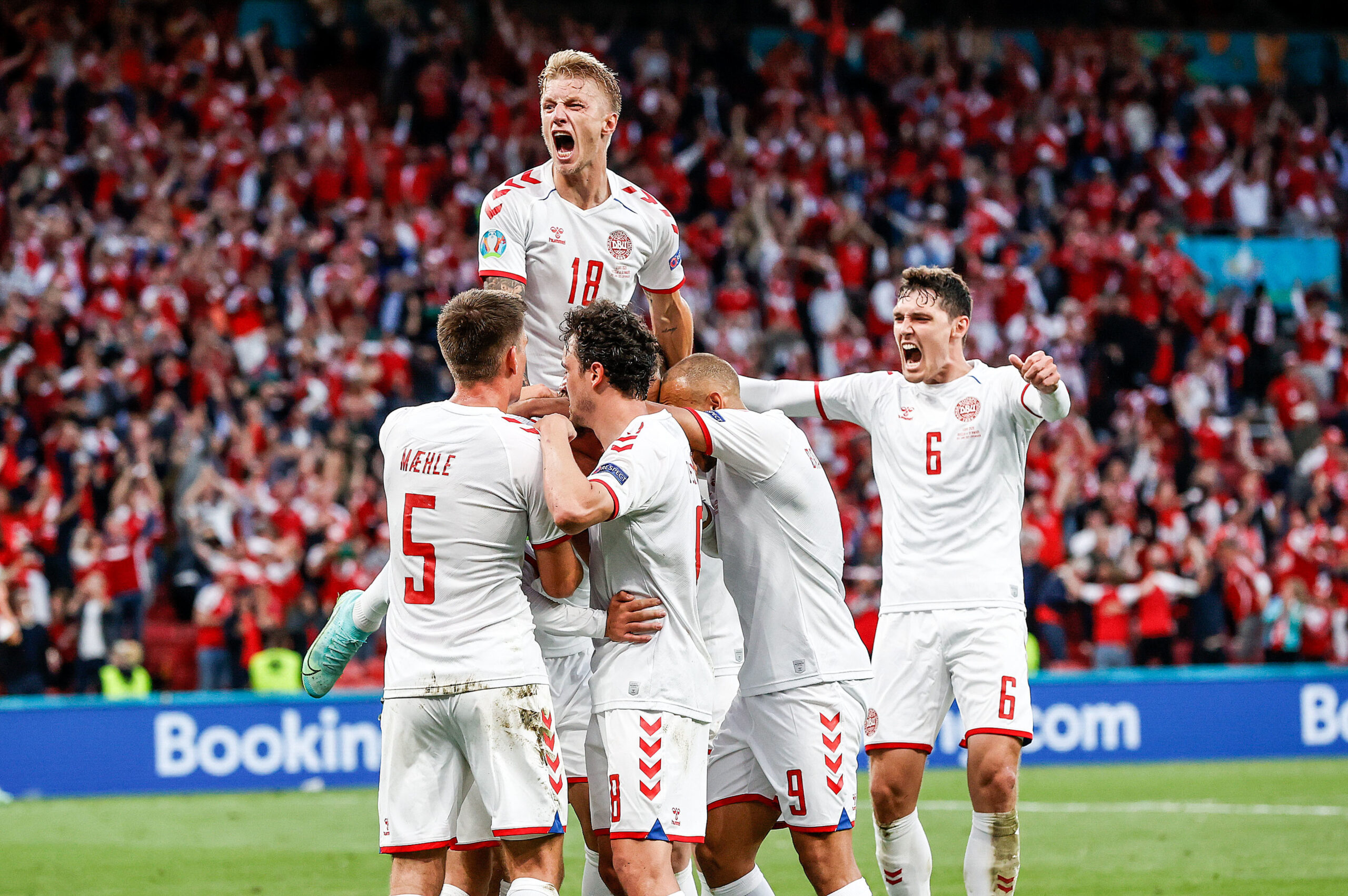 Euro 2020 : le Danemark étrille la Russie et se qualifie pour les huitièmes