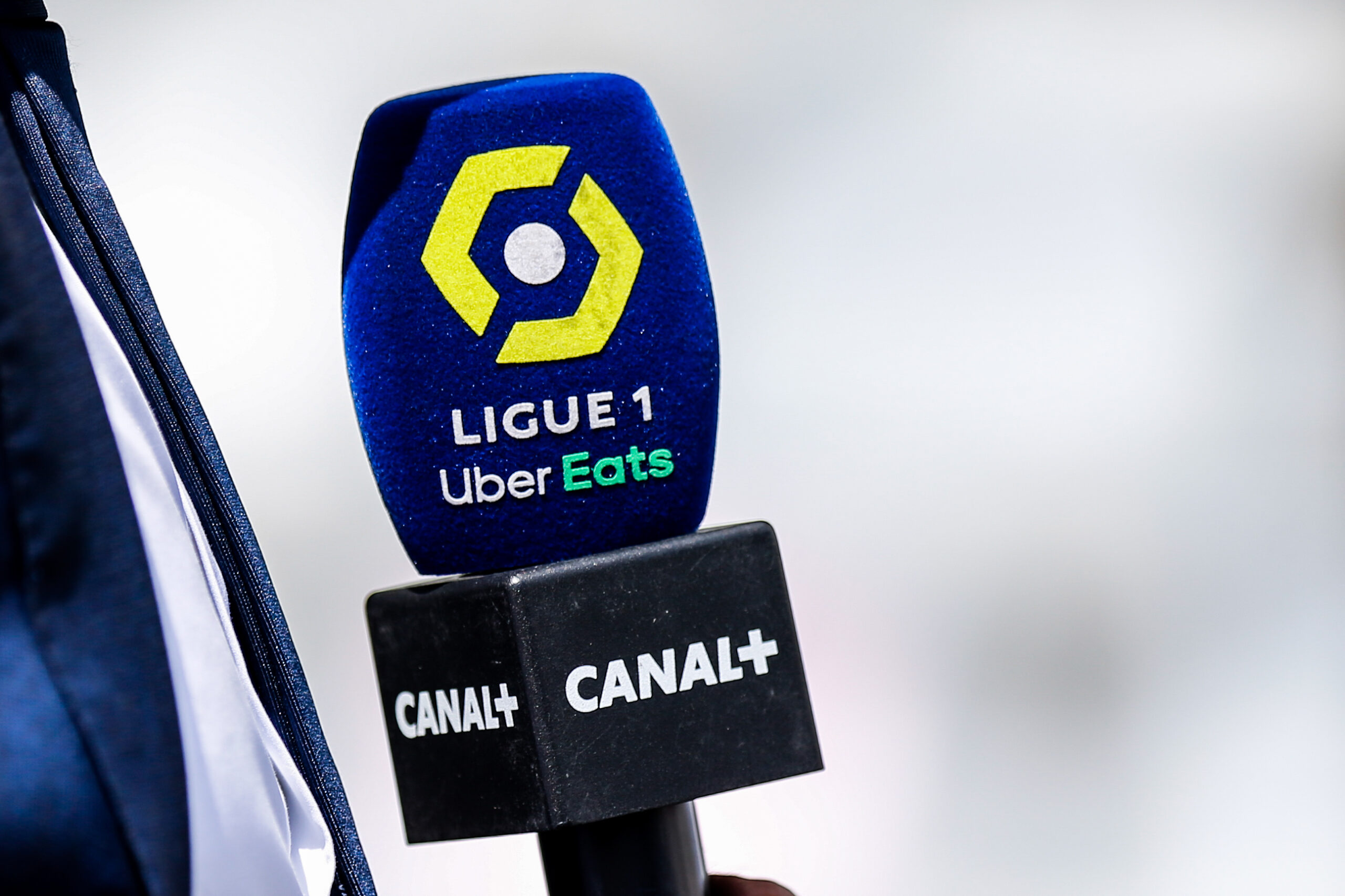 Droits TV : le groupe Canal+ annonce qu&#039;il &quot;se retire de la Ligue 1&quot; !