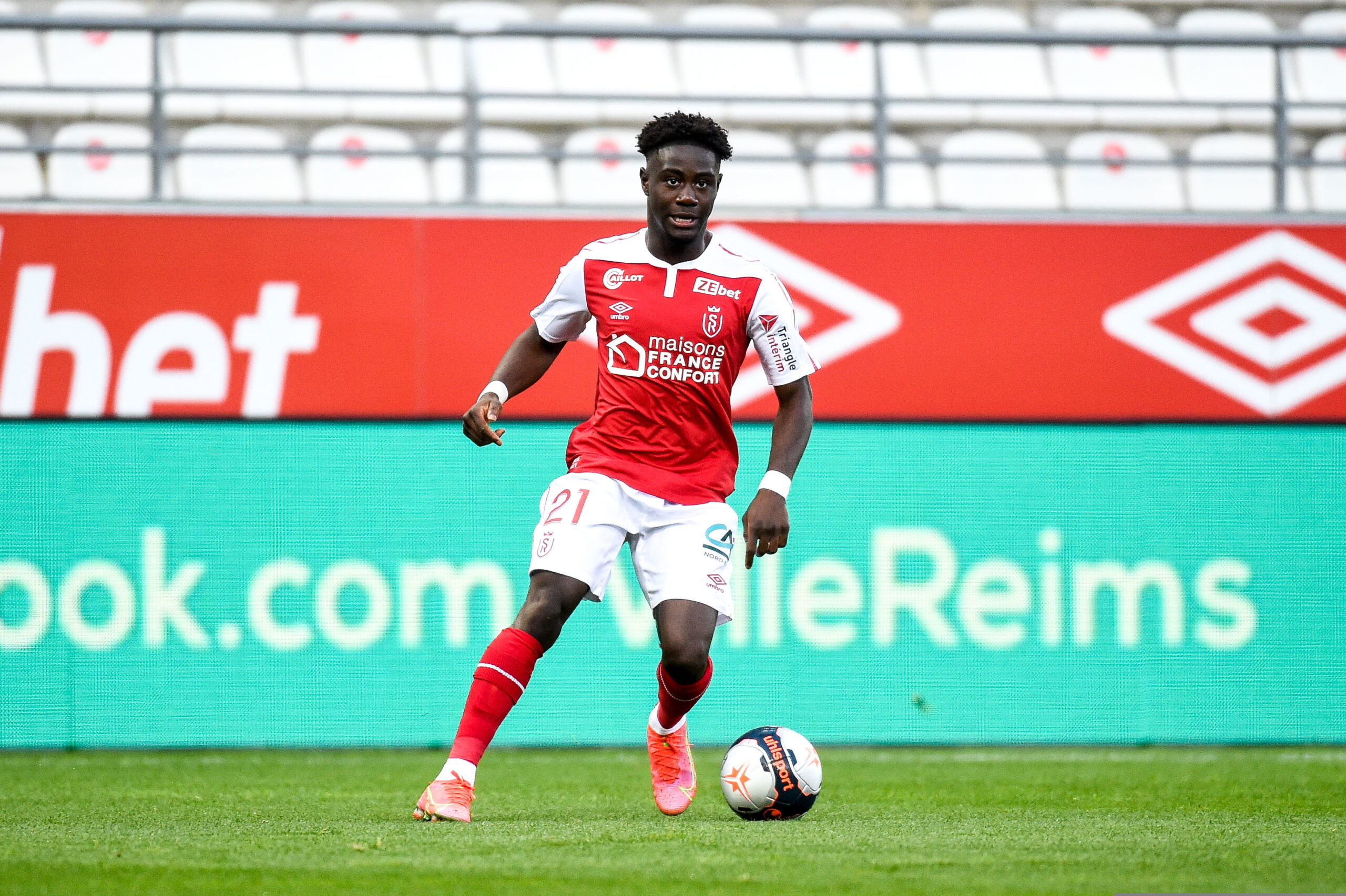 Lille, Mercato : Mbuku, le jeune attaquant de Reims, est convoité