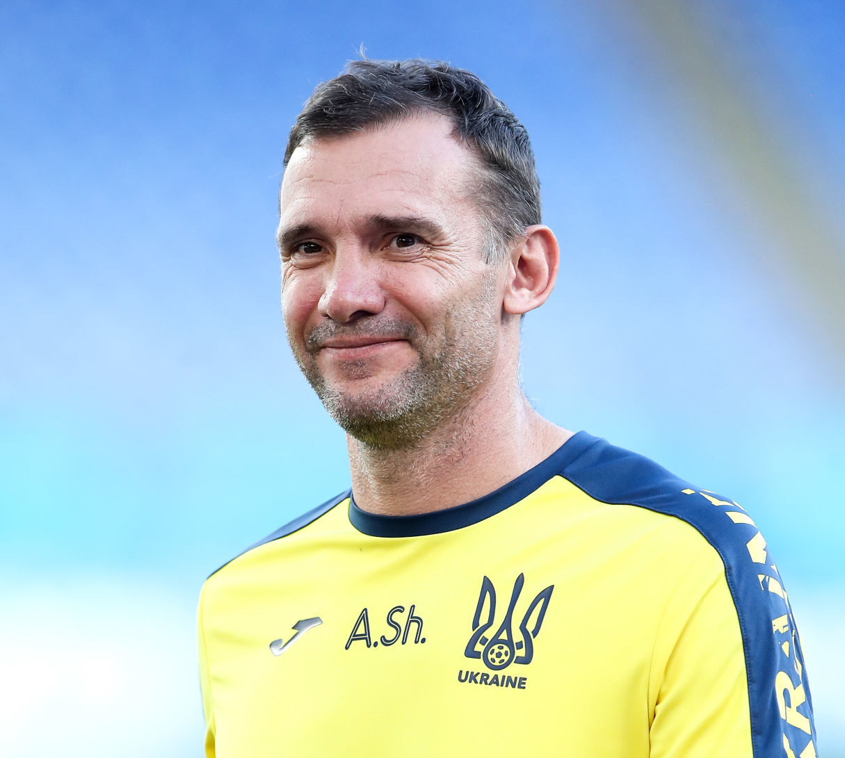Euro 2020, Ukraine : le Premier ministre et son gouvernement en séance avec le maillot de l&#039;équipe