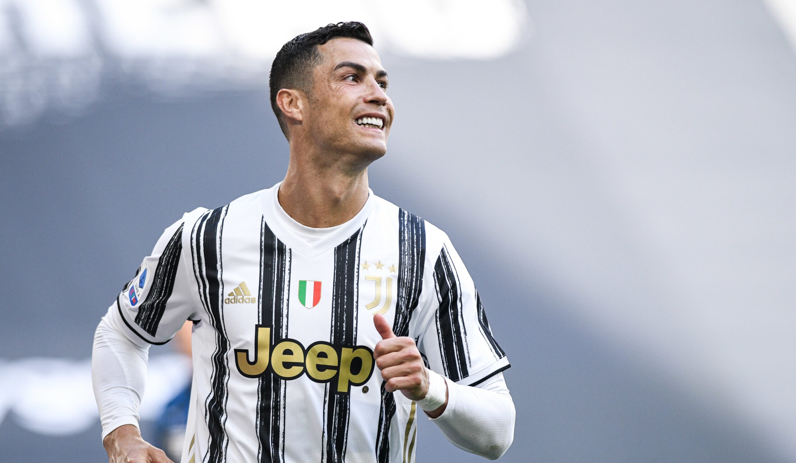 Juve, Mercato : Le directeur sportif annonce que Ronaldo restera