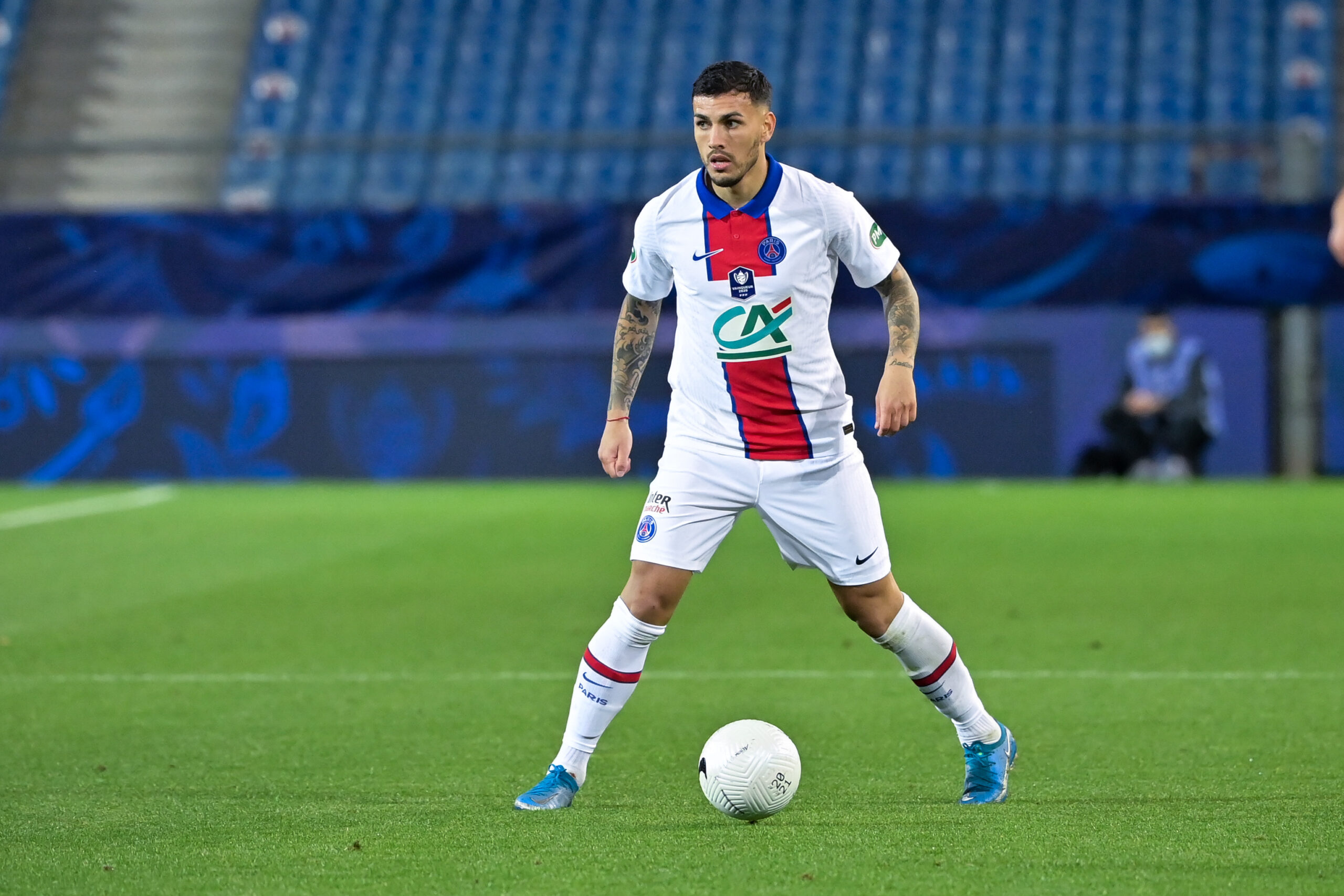 Leandro Paredes : Biographie, salaire, vie privée... Tout savoir sur le milieu du PSG !
