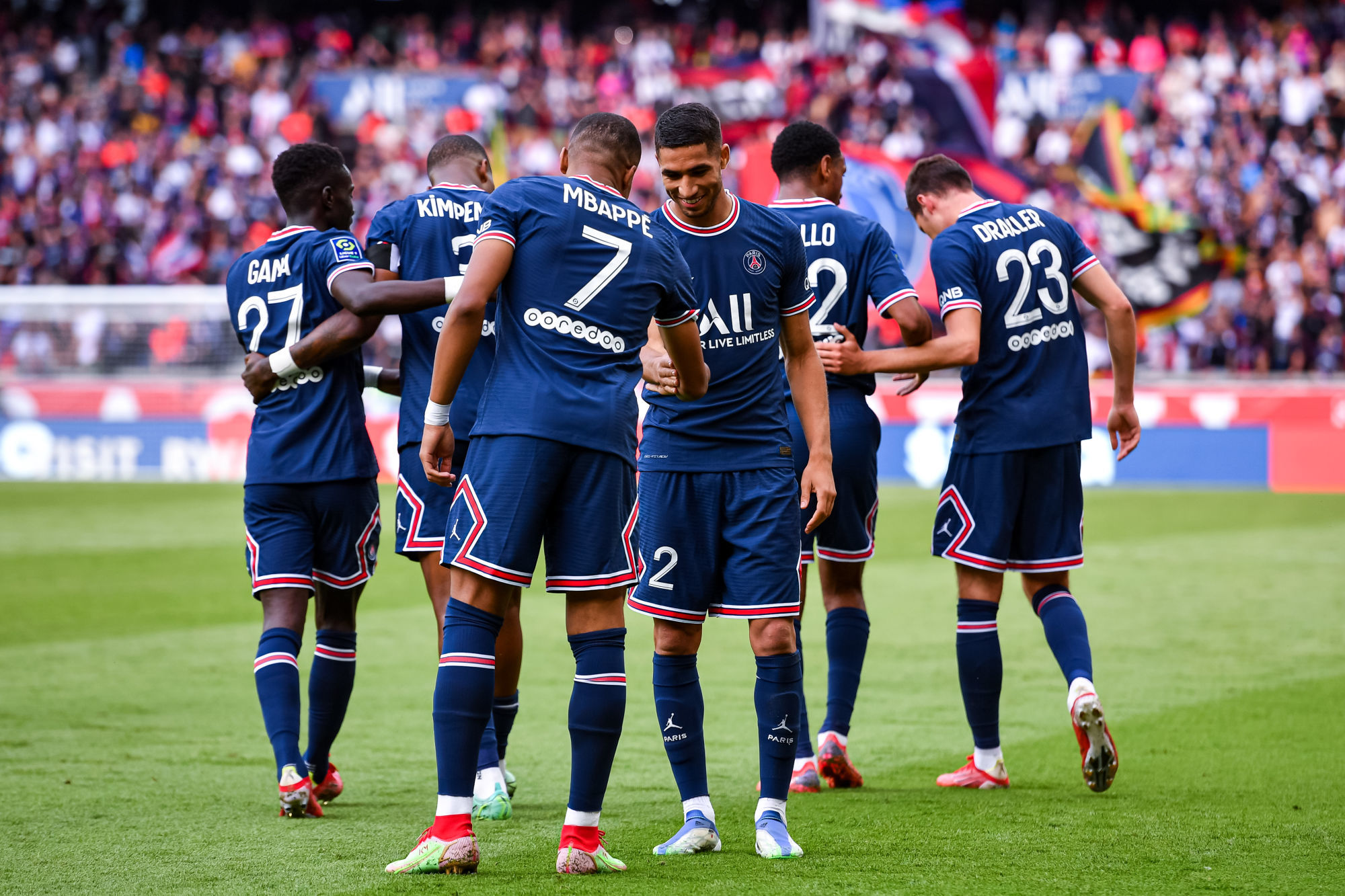 L1 : le PSG s&#039;amuse face à Clermont avec un Mbappé buteur