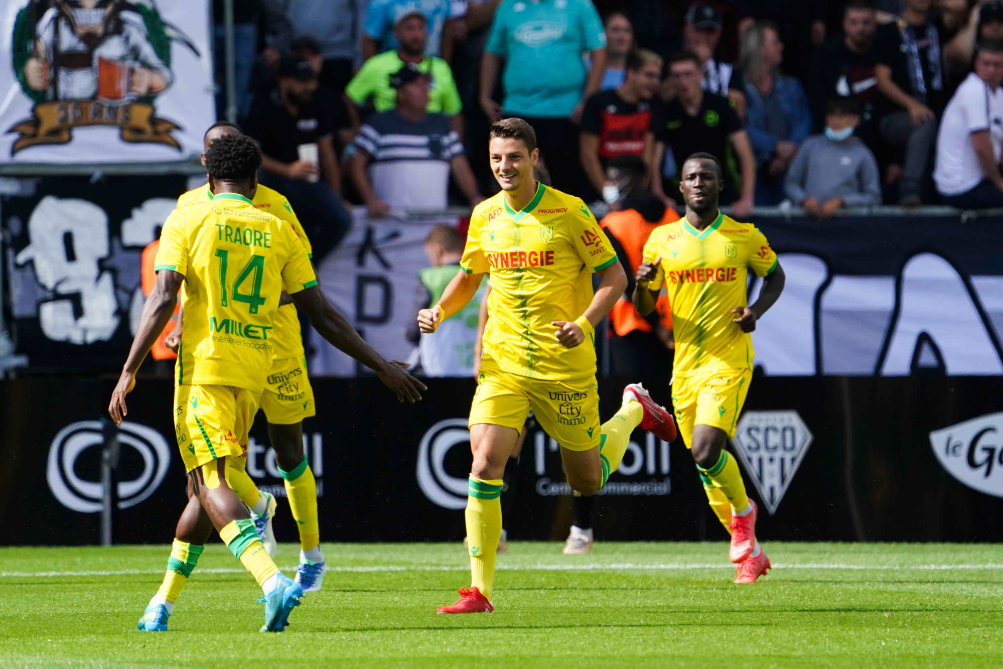 L1, J6 : Nantes torpille Angers, Savanier sauve Montpellier à Troyes