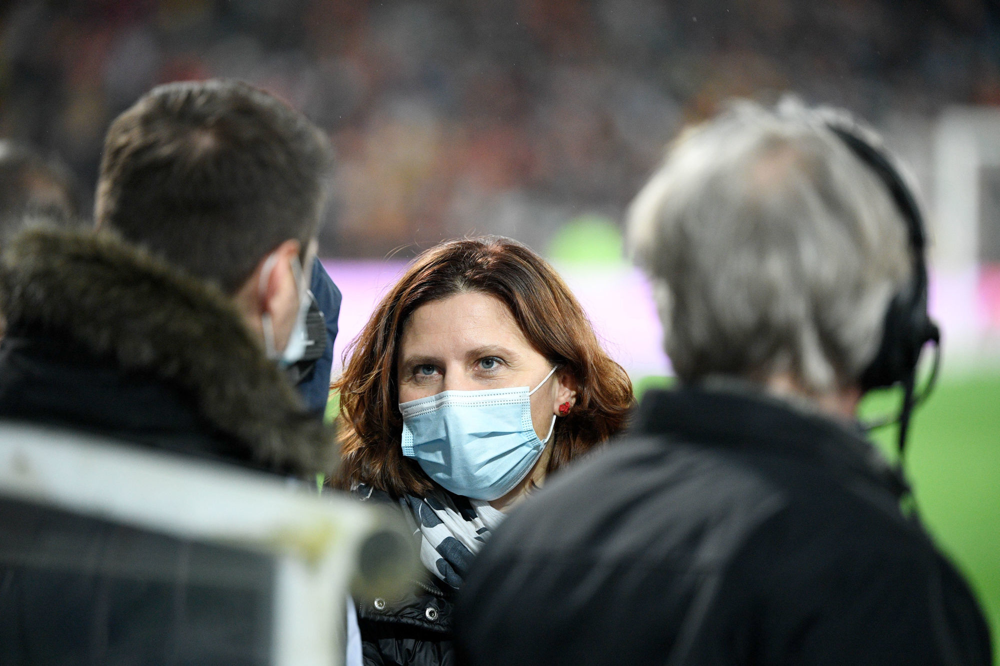 Chants contre Sala : la ministre des Sports demande l&#039;arrêt des matchs