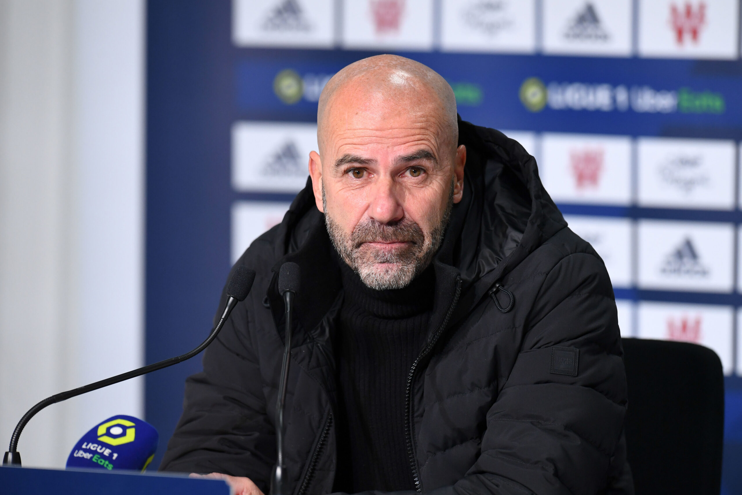 OL : Peter Bosz estime qu&#039;il aurait dû être licencié
