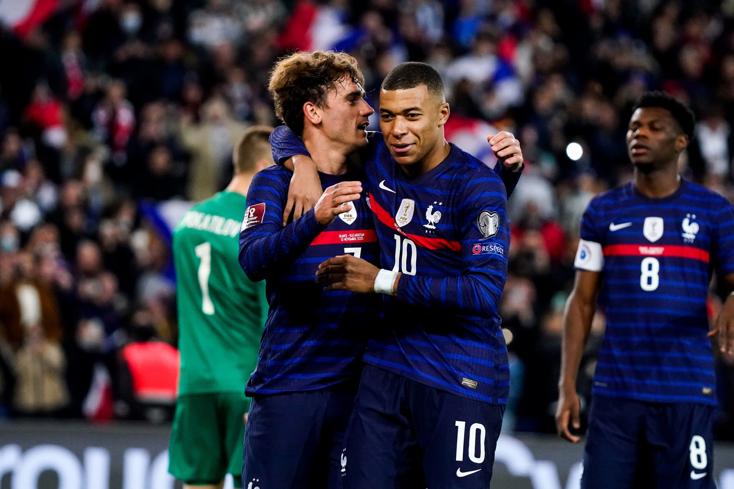 EdF : Kylian Mbappé a demandé à discuter avec Antoine Griezmann
