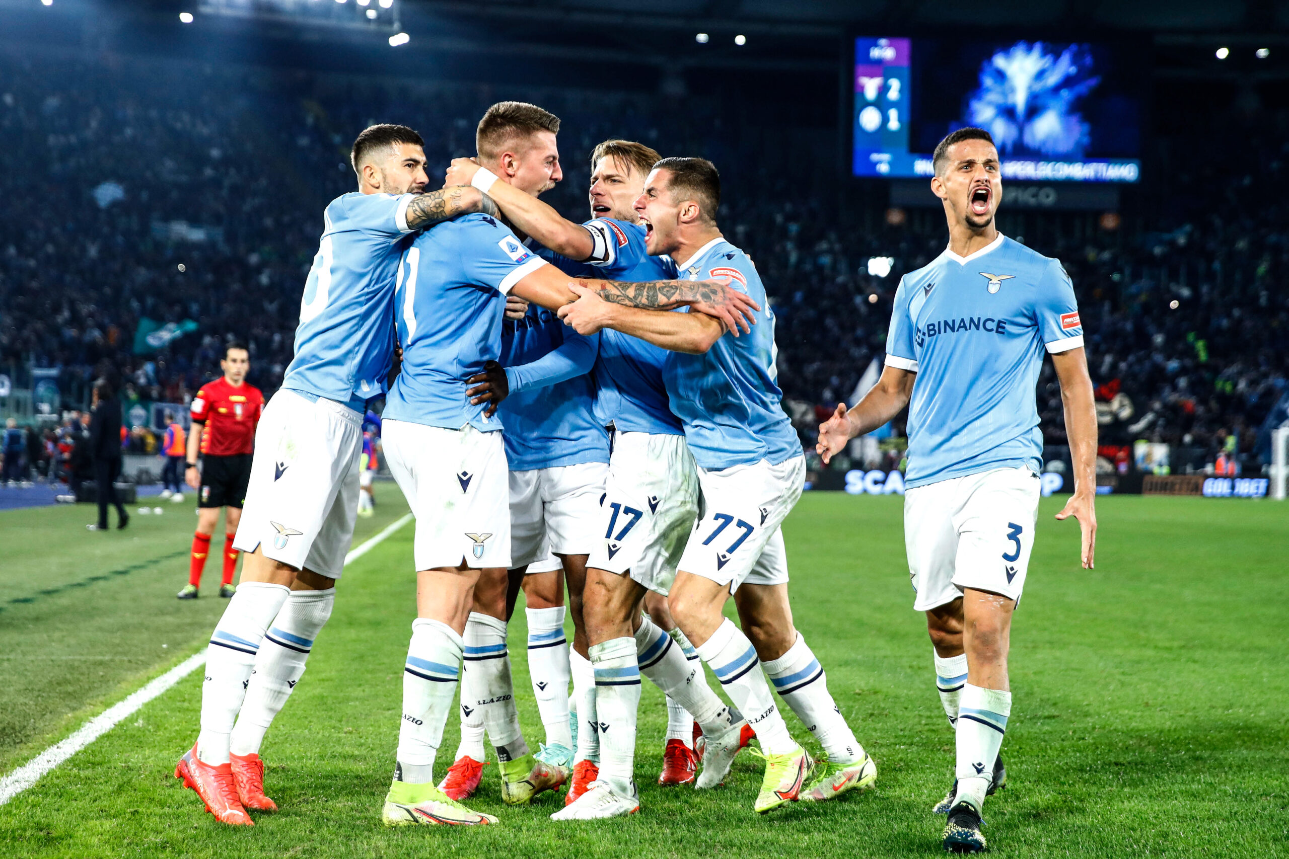 Mercato : Le PSG se renseigne sur un cadre de la Lazio