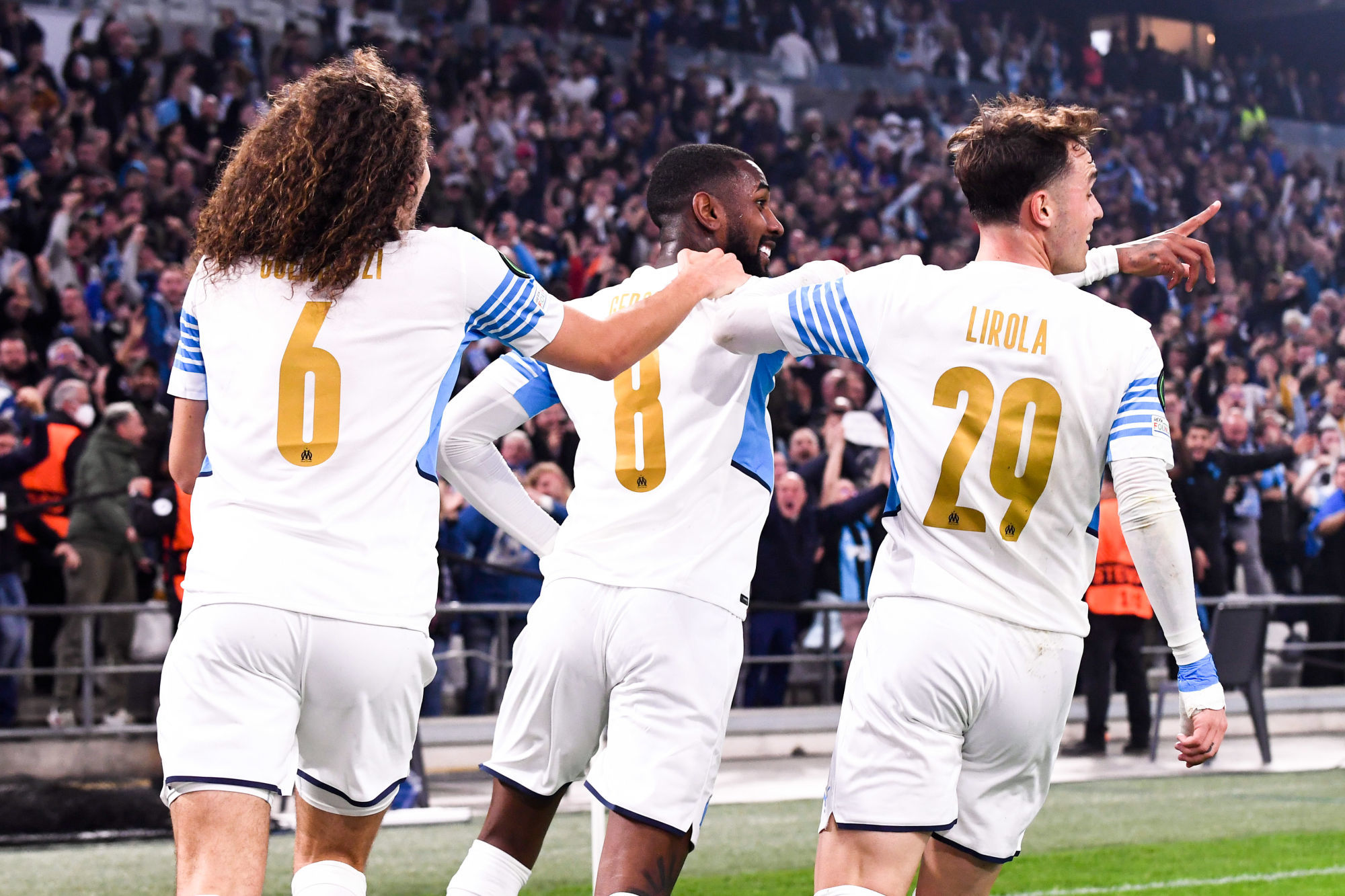 ELC (1/4 aller) : L&#039;OM assure l&#039;essentiel mais se fait peur face au PAOK