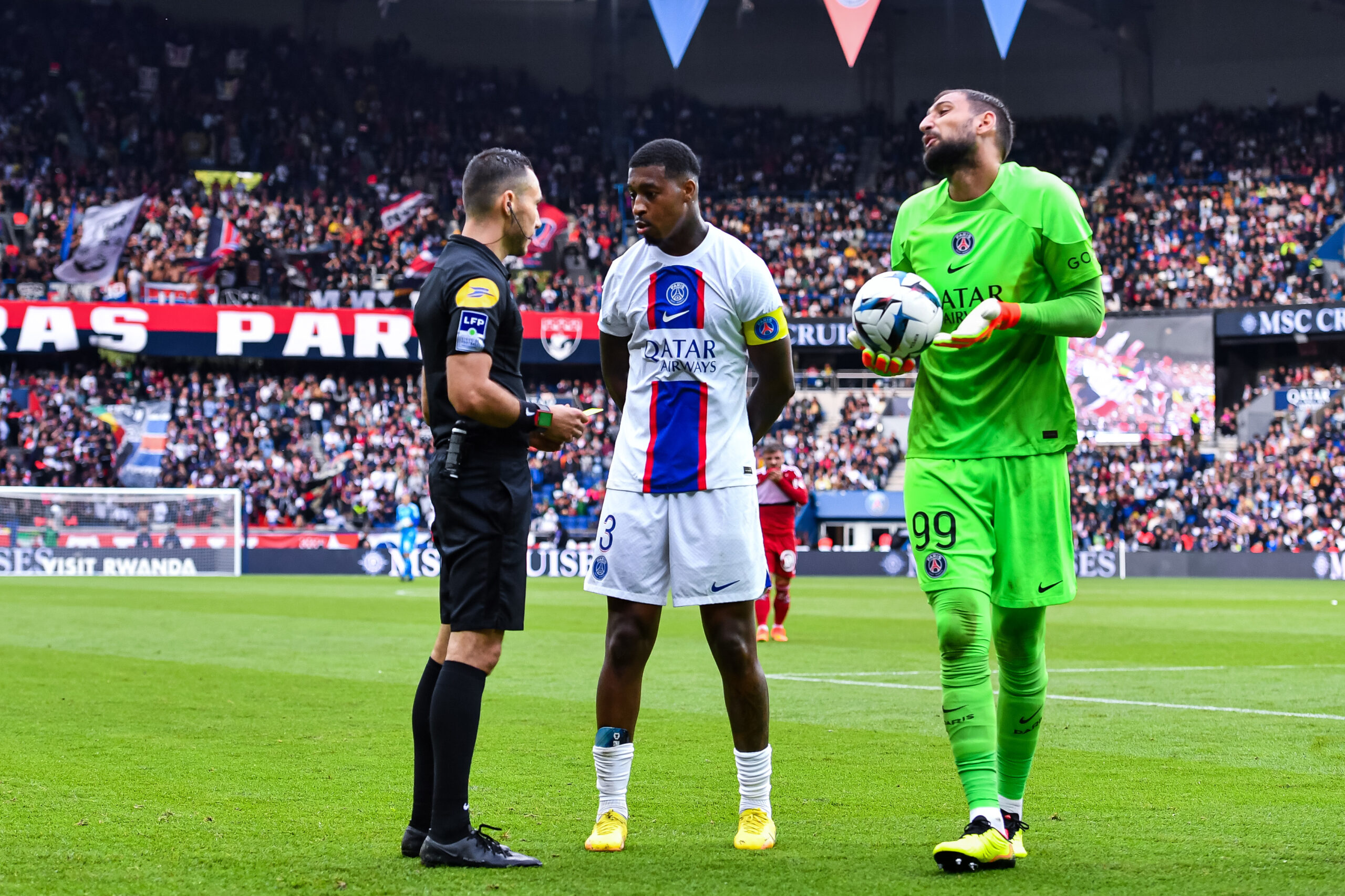 PSG : Les propos de Presnel Kimpembe à l&#039;arbitre dévoilés