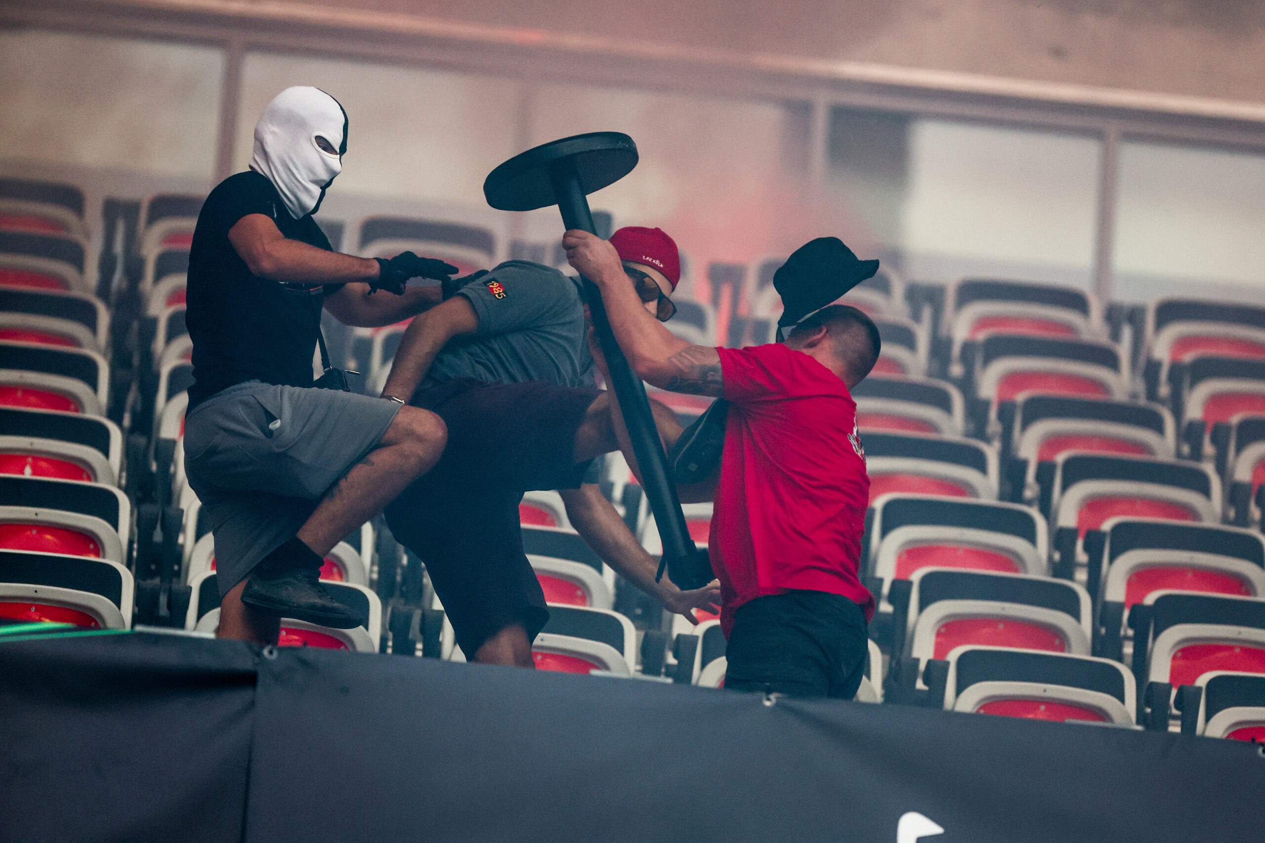 Nice : le communiqué des Aiglons après les débordements