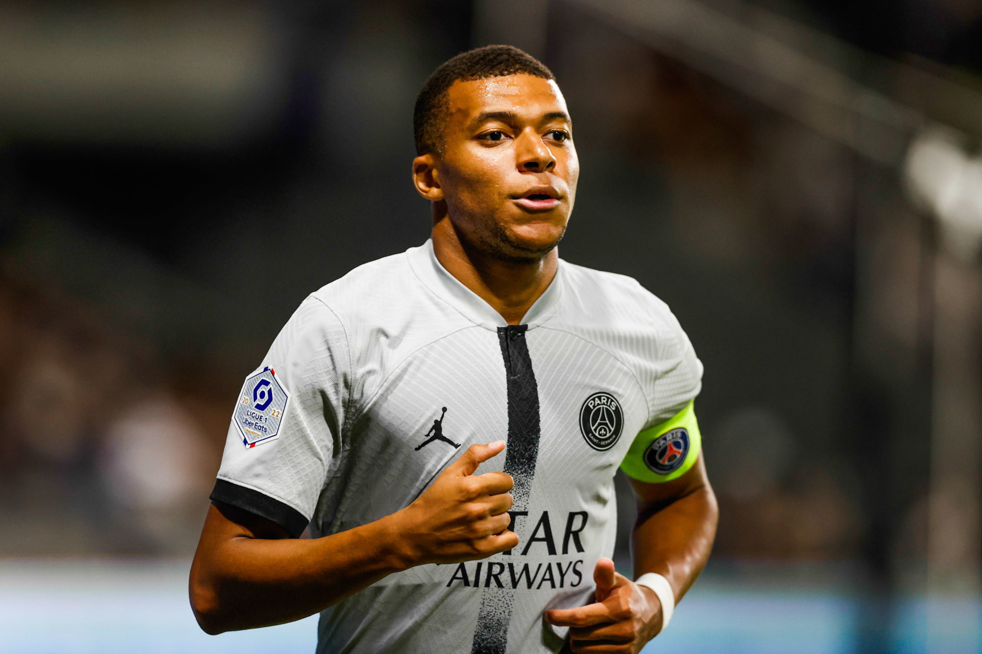 Kylian Mbappé est-il réellement moins collectif cette saison ?