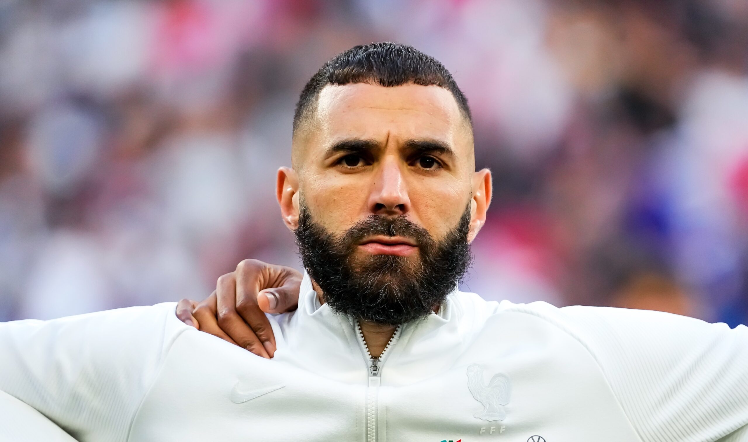 EdF : Benzema promet de &quot;s&#039;expliquer devant le peuple&quot;