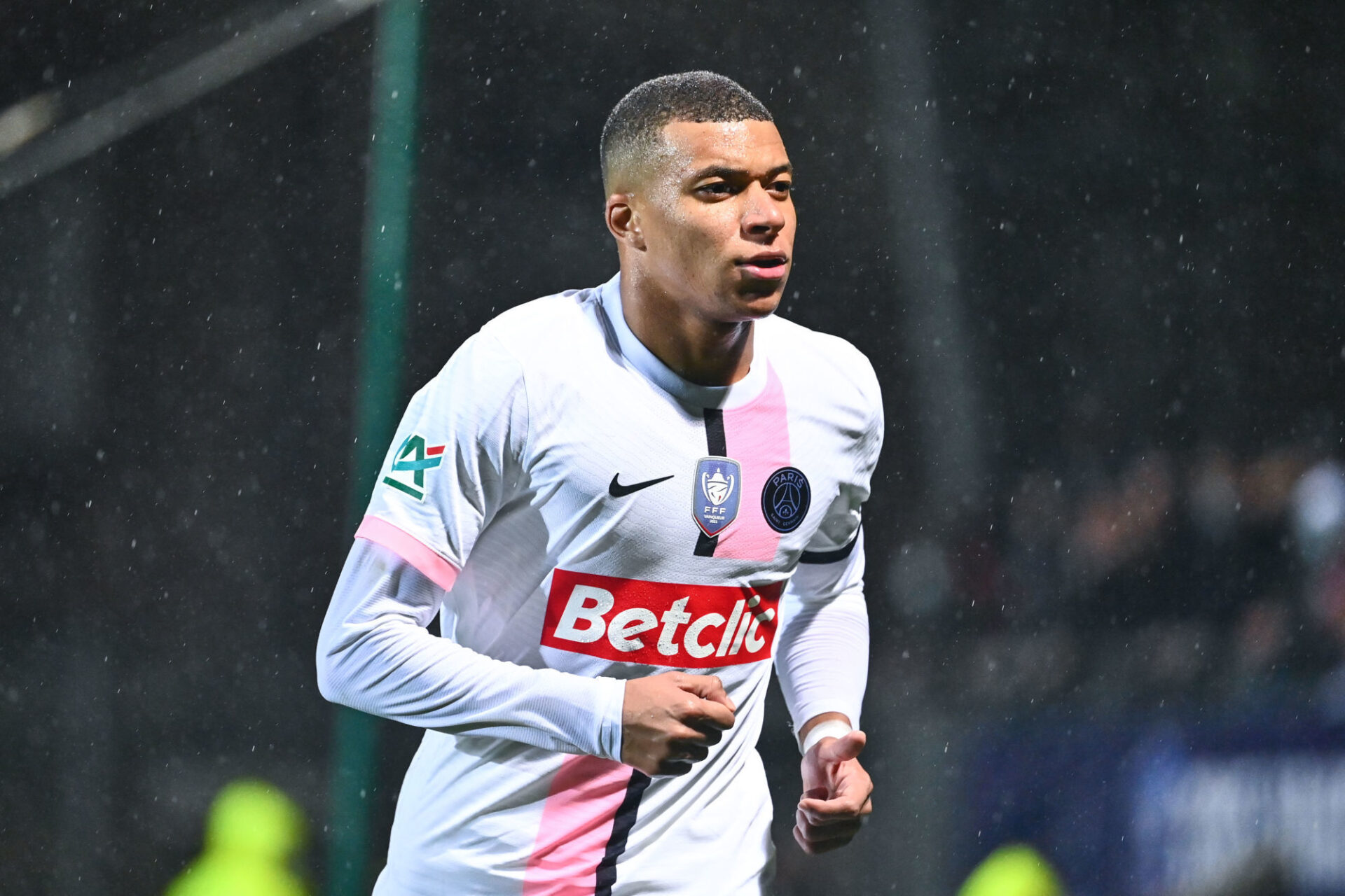 À quelques mois de la fin de son contrat, Mbappé se dirige plus que jamais vers un départ du PSG (iconsport)
