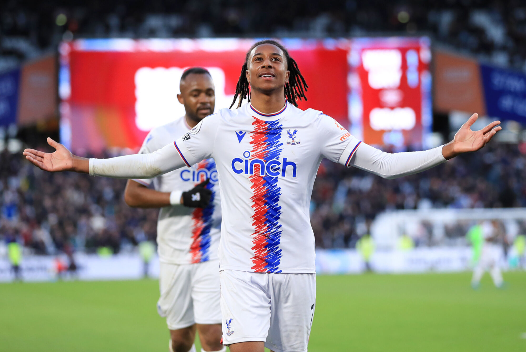 Qui est Michael Olise, le crack de Palace dans le viseur du PSG ?