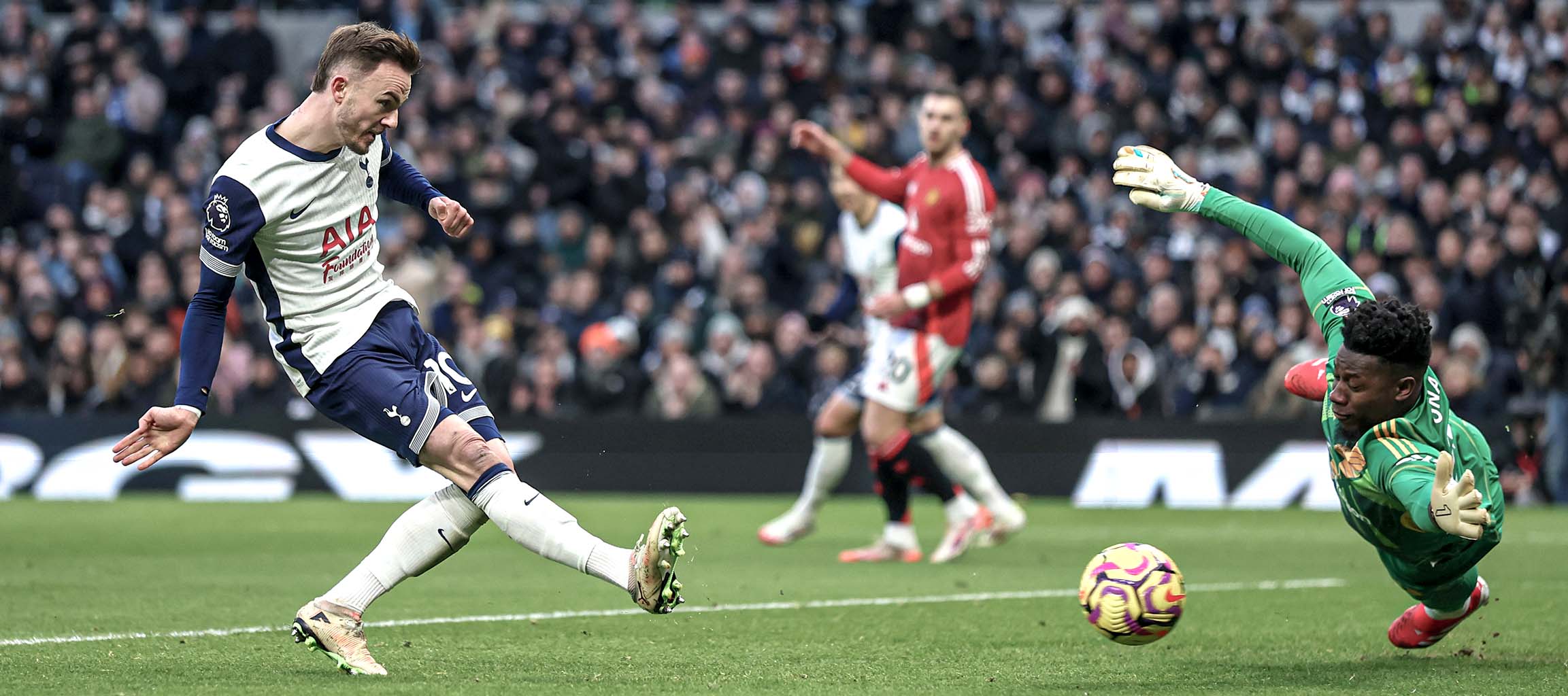 &quot;Ils sont tellement nuls&quot;, un journaliste démonte Manchester United et Tottenham