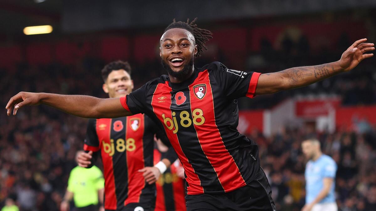 Manchester United négocie avec un &quot;joueur agressif&quot; à 77M€