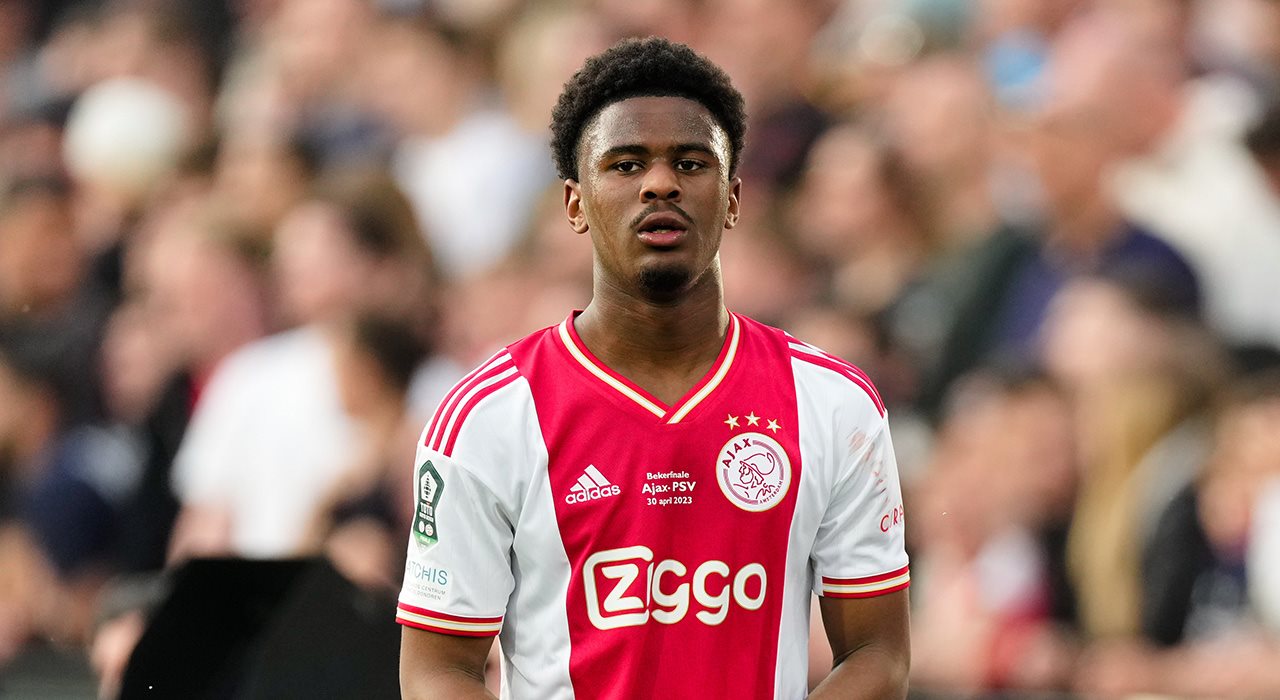Chelsea accélère pour un nouveau défenseur, son club demande 50M€