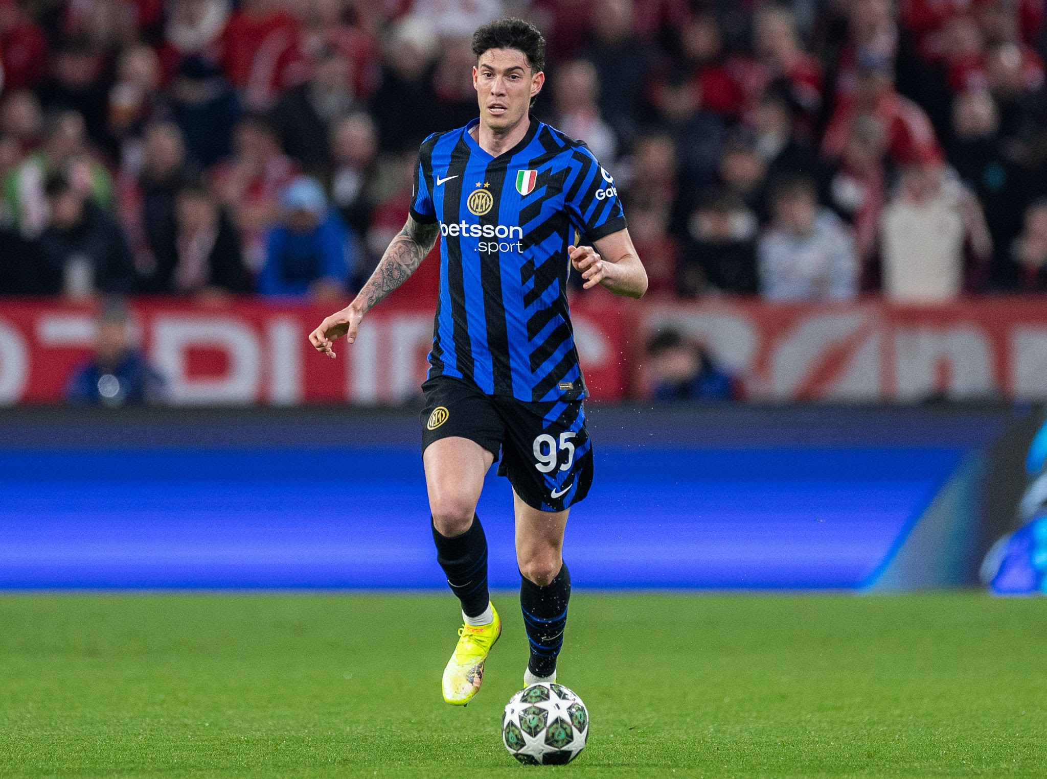Le FC Barcelone veut recruter Alessandro Bastoni (Inter Milan)
