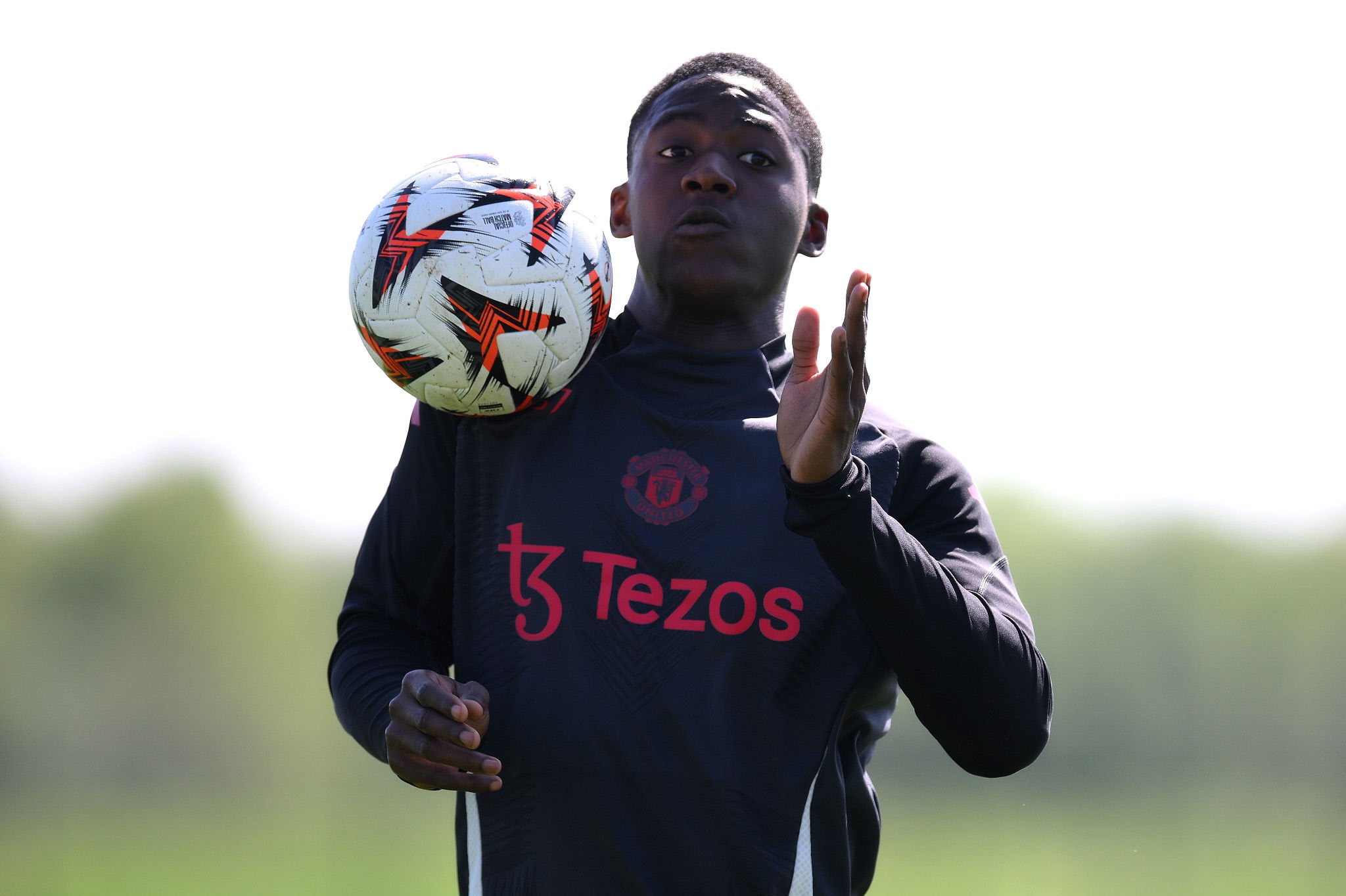 Kobbie Mainoo quitte Manchester United, direction un rival !