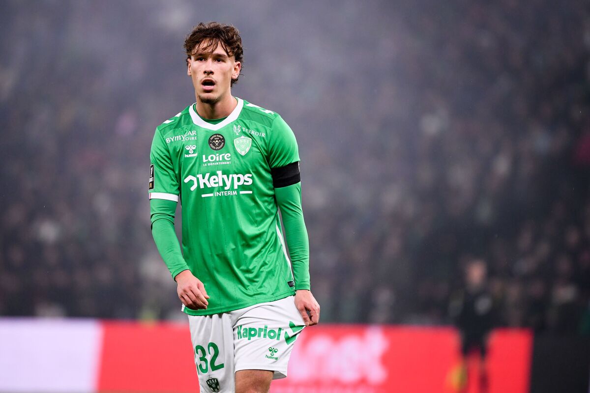 Lucas Stassin vers la Premier League ? L&#039;ASSE va toucher le jackpot
