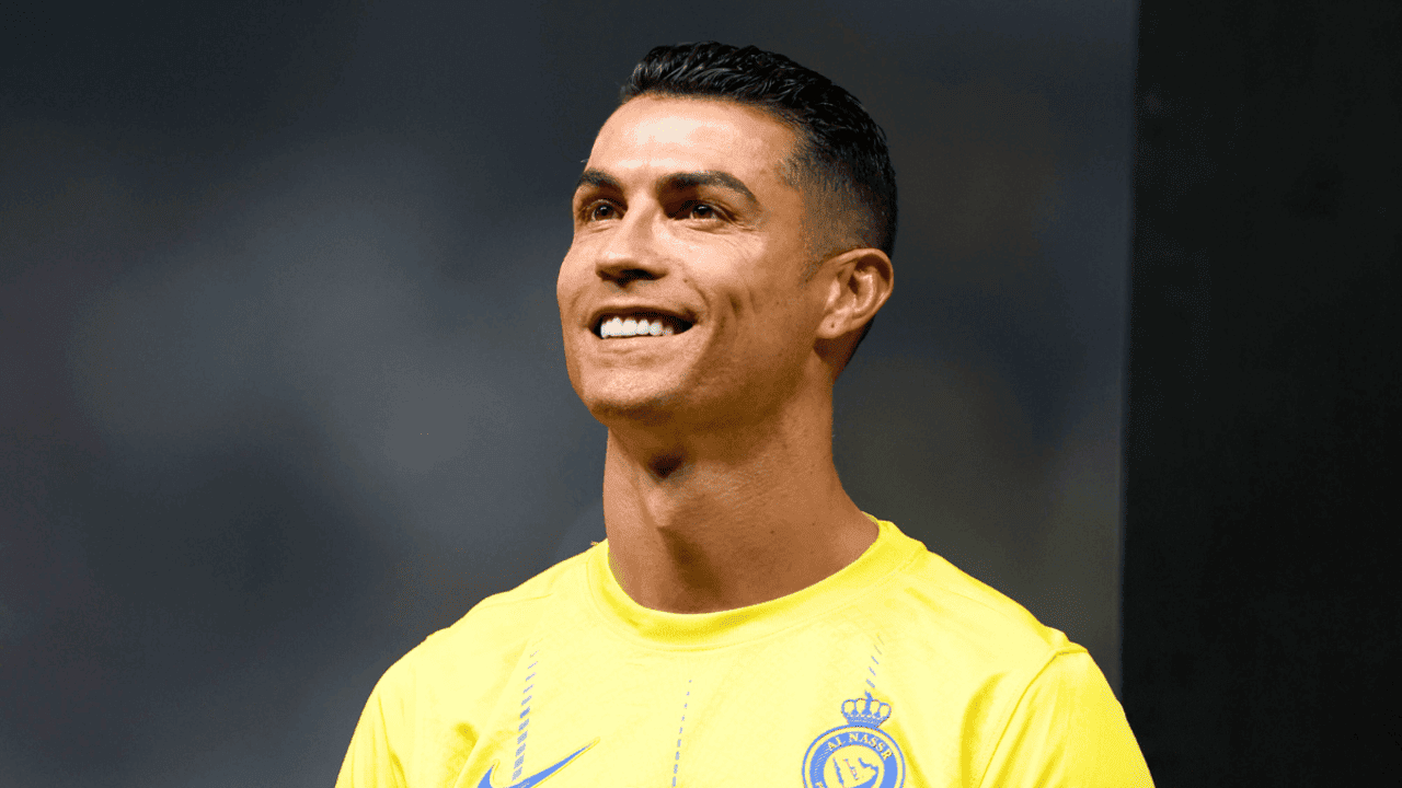 Cristiano Ronaldo fait des avances au FC Barcelone