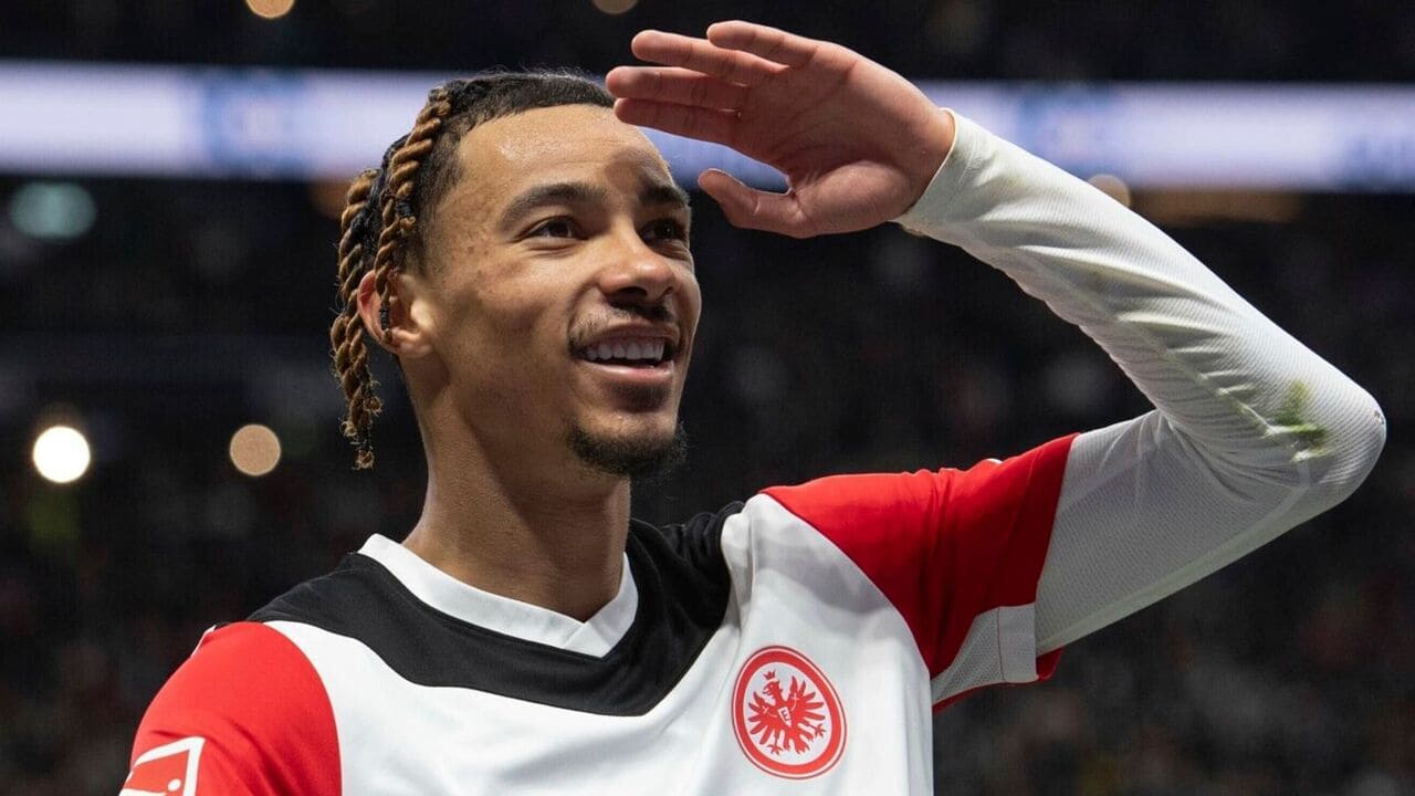 Accord trouvé, Hugo Ekitike rejoint la Premier League !
