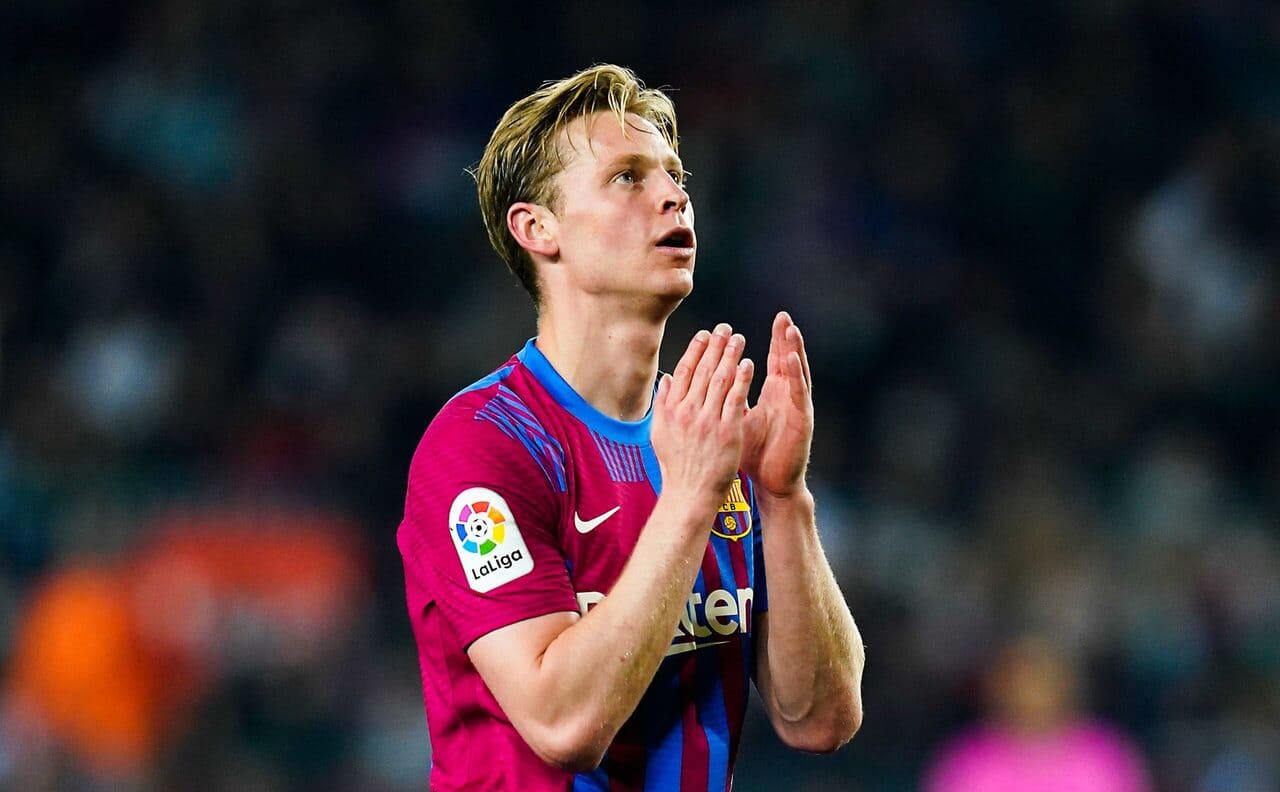 45 M€ pour Frenkie de Jong, le FC Barcelone se fait attaquer