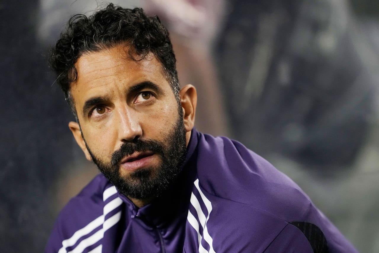 215 M€ pour renforcer son milieu de terrain, Manchester United pète un plomb