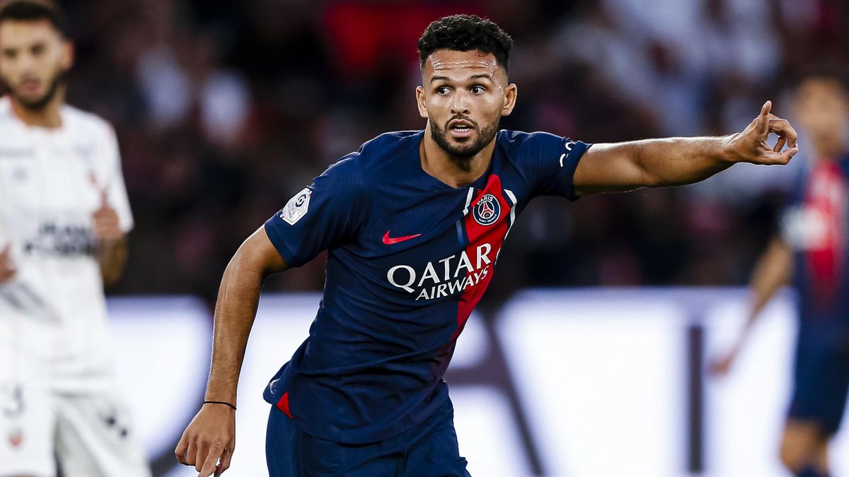 PSG : &quot;Il joue en Timberland&quot;, Acherchour se paye Gonçalo Ramos