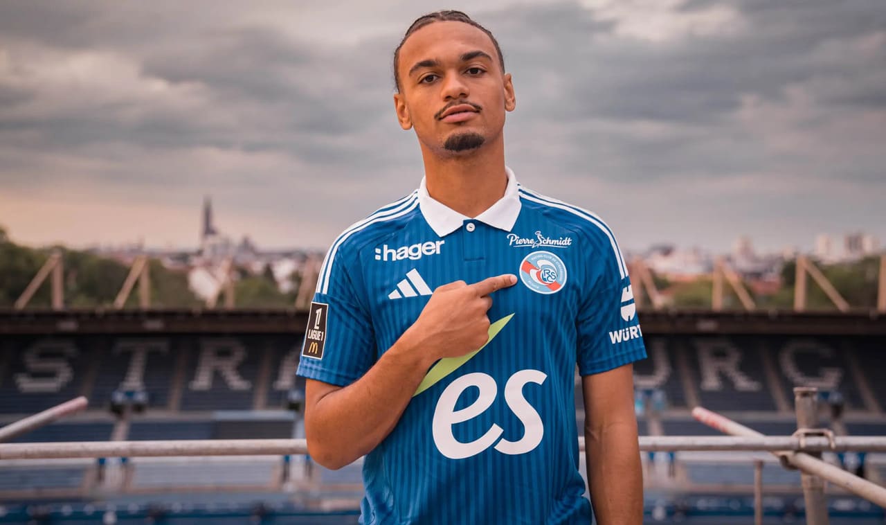 L&#039;AJ Auxerre va s&#039;offrir un indésirable du RC Strasbourg