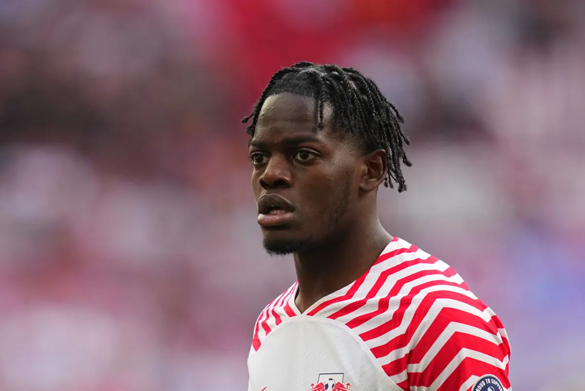 Lukeba pour remplacer Konaté, Liverpool connaît le prix à payer