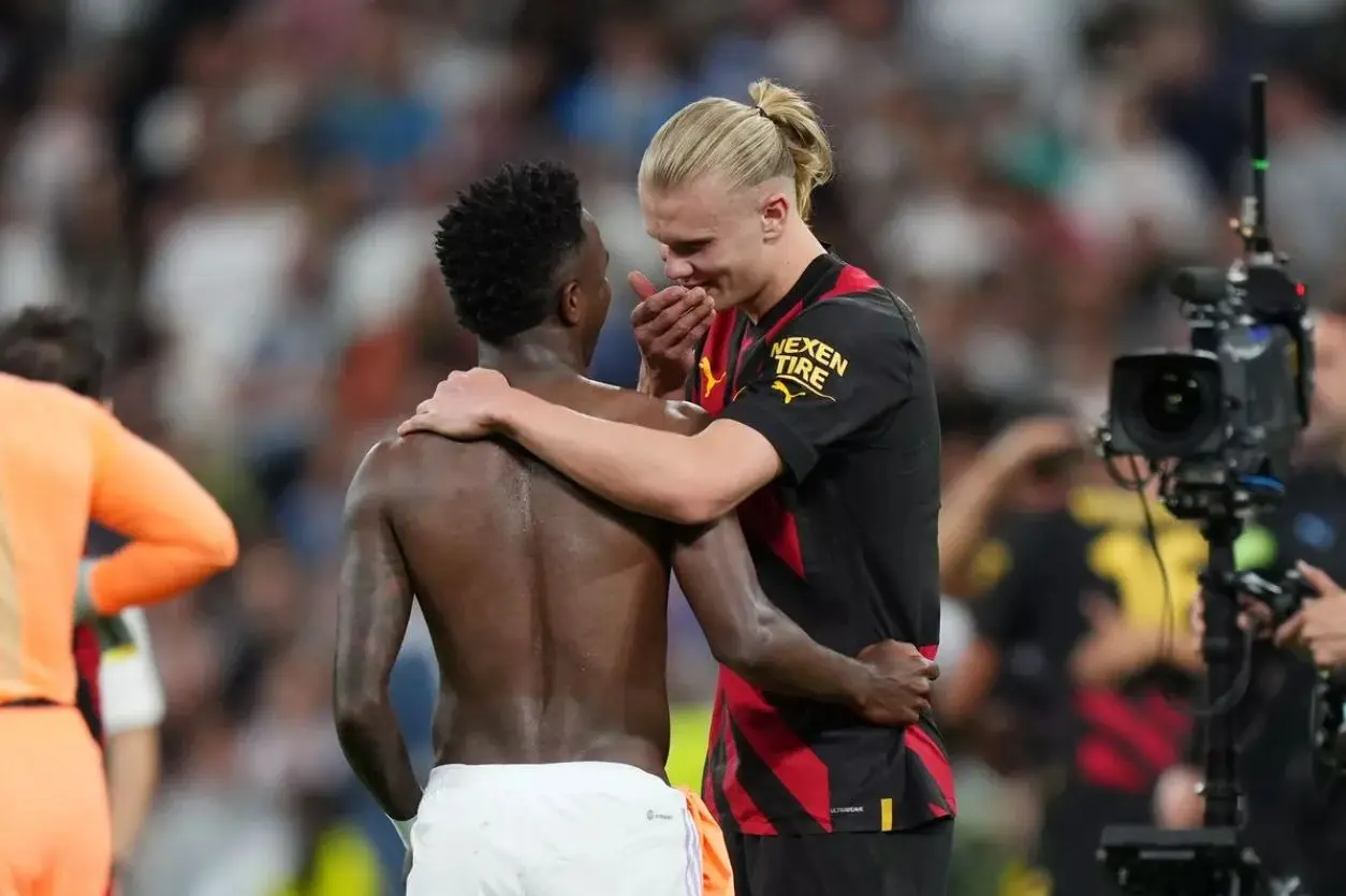 Un improbable échange Haaland - Vinicius, le Real Madrid y pense